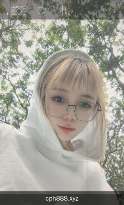 南山小伊