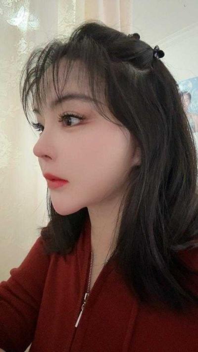 天河天然巨乳H杯美眉-婉木清