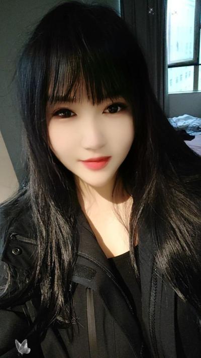 大胸芳芳