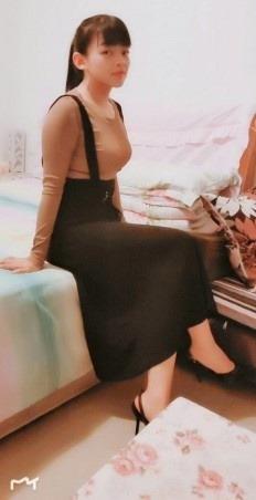 黑丝少妇一枚