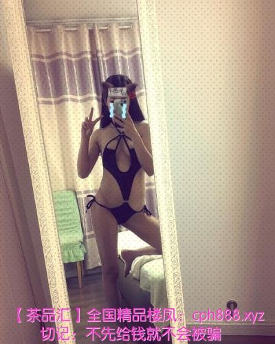 翘臀长腿骚女回归