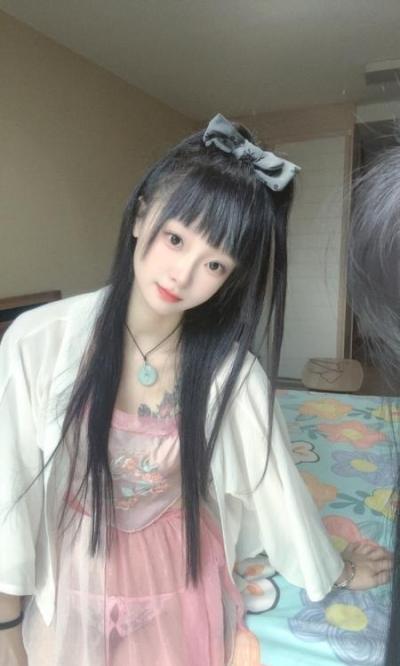 双飞姐妹花盼盼