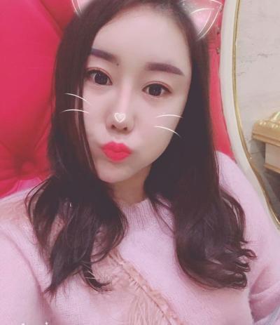 丰满性感少妇