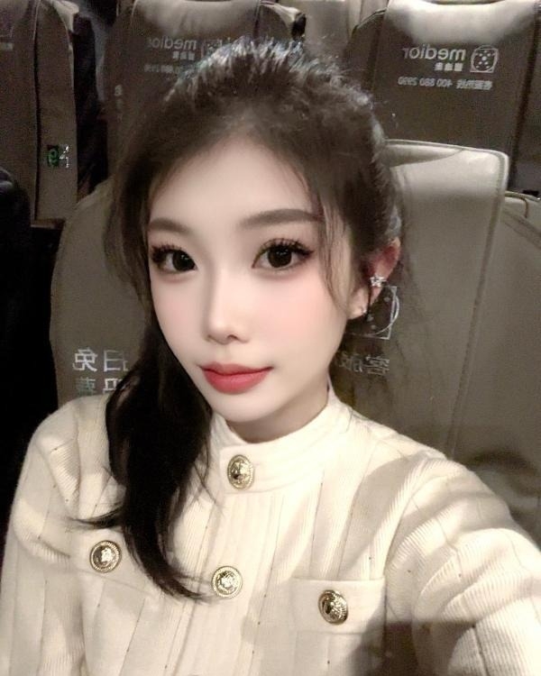 龙华性感骚妹
