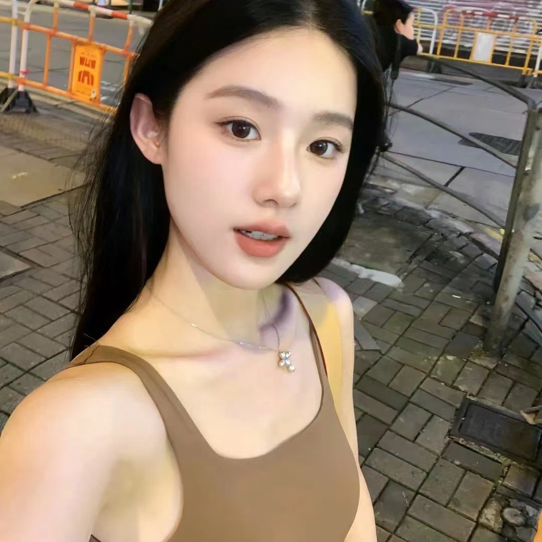 临安青山湖妹妹