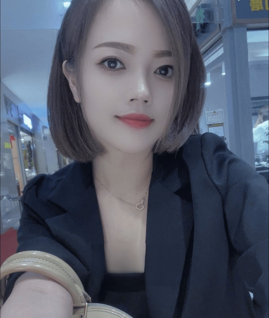 南宁市女上司的诱惑感