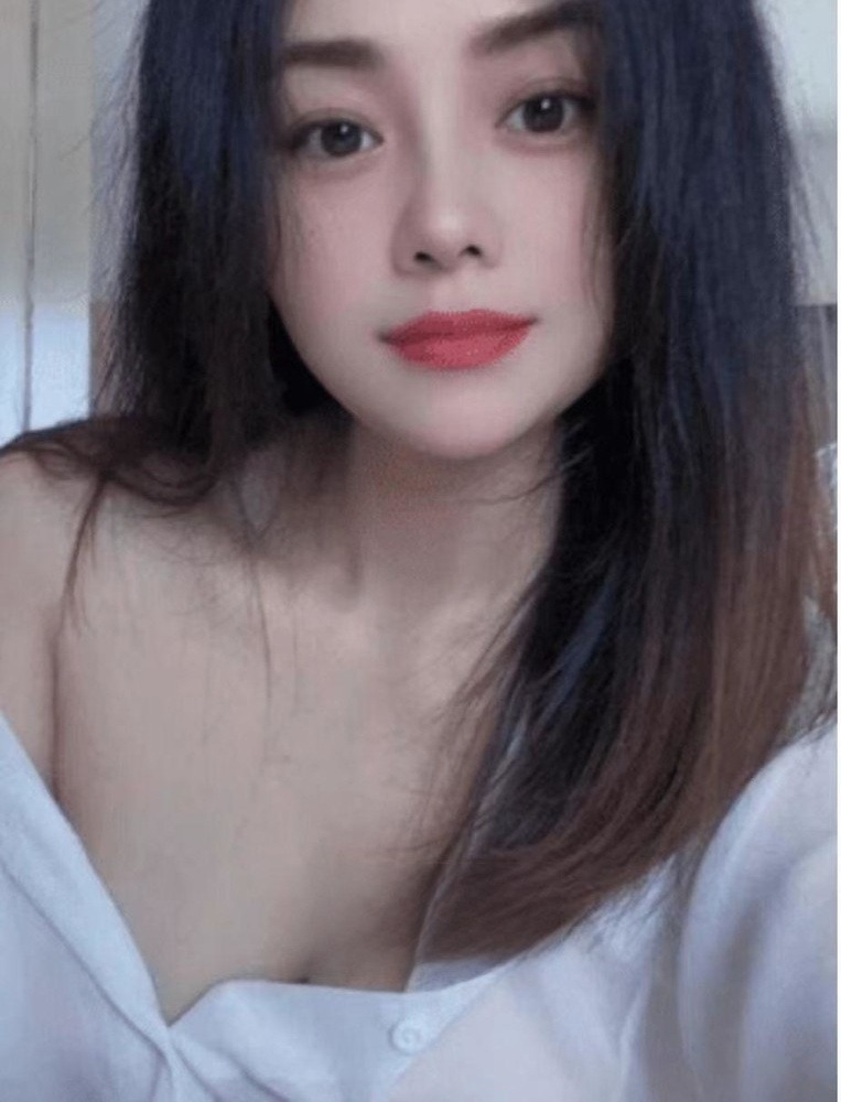 美妆甜小妹妹