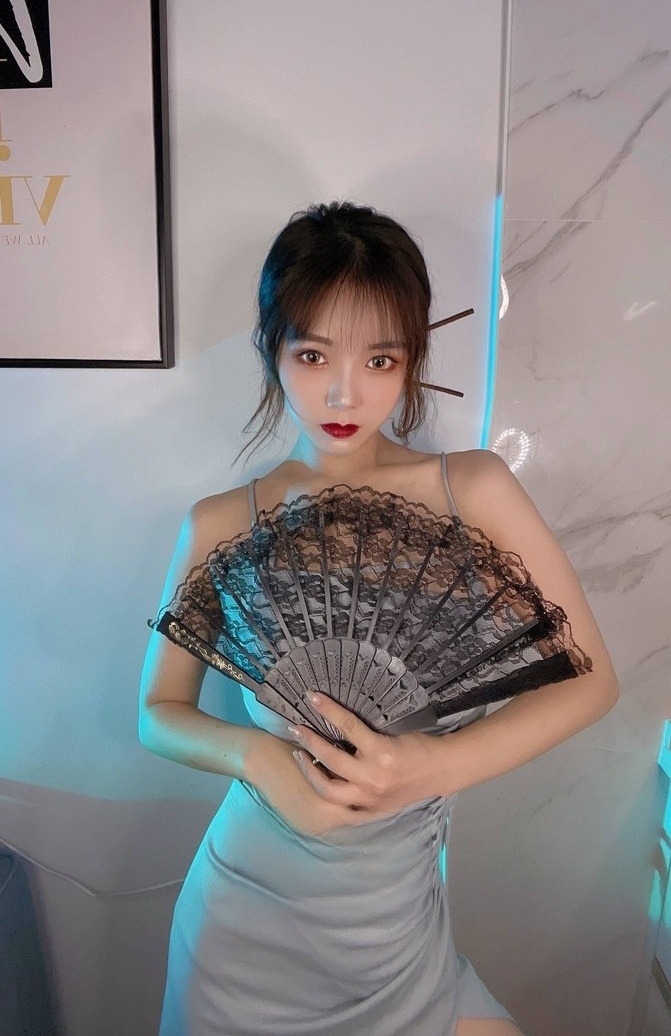 服务系美女