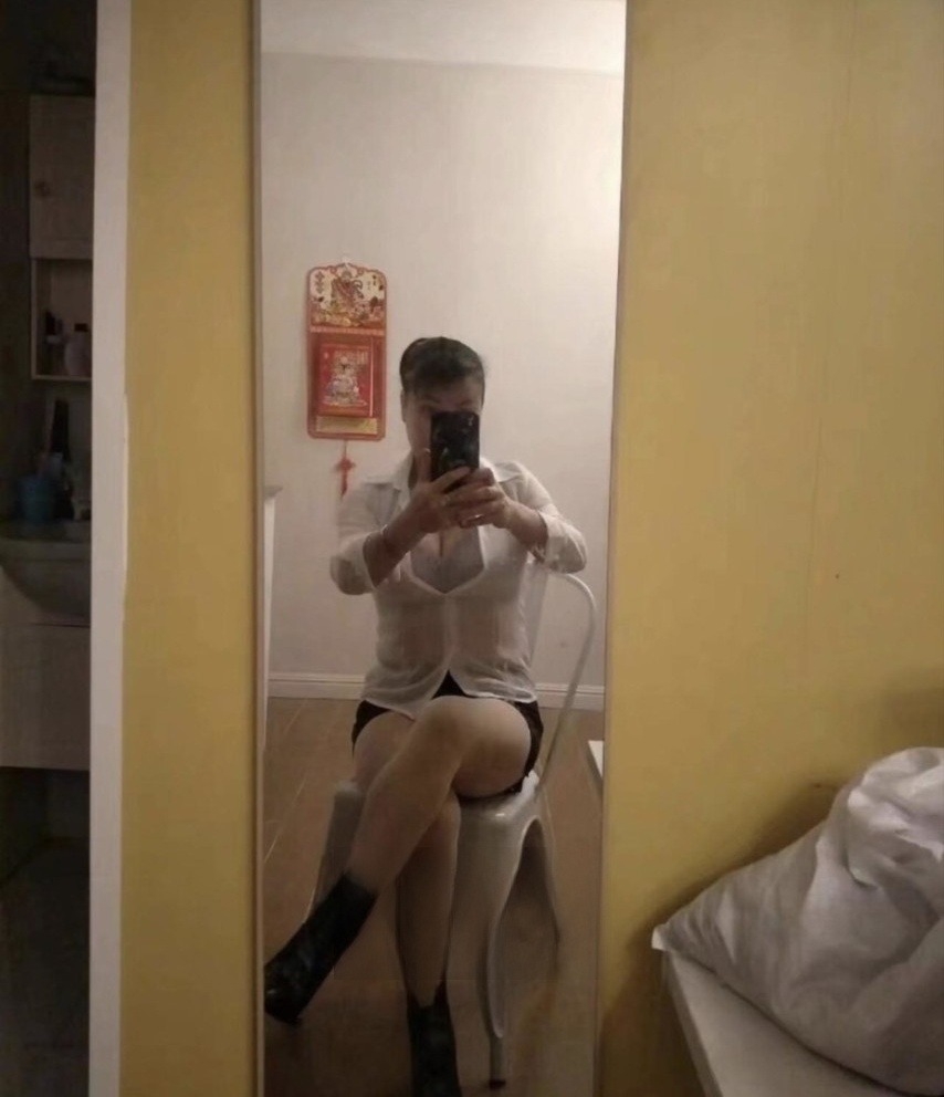 泄火熟女 浦西婷婷